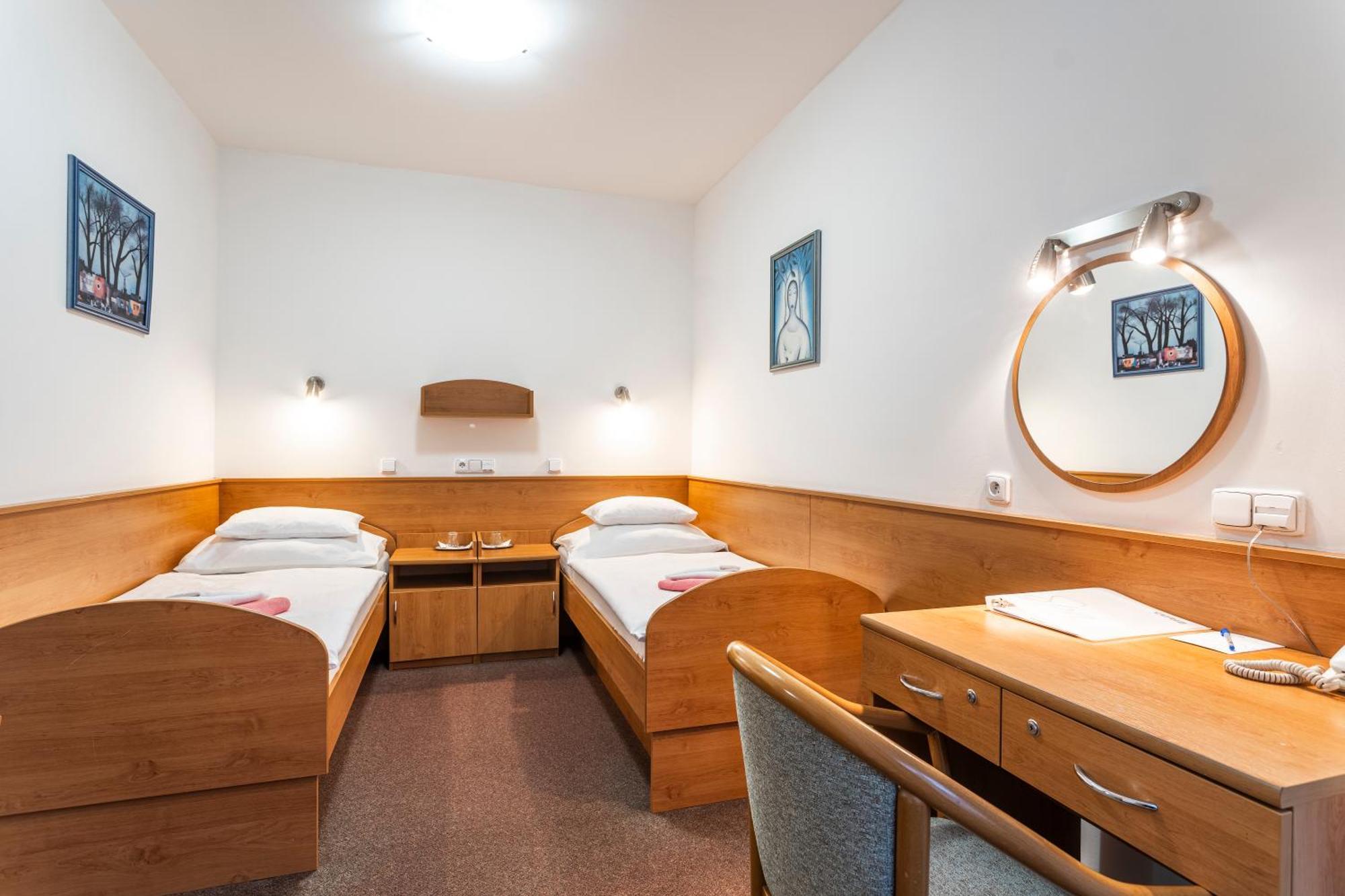 Hotel Luzice Jachymov Εξωτερικό φωτογραφία